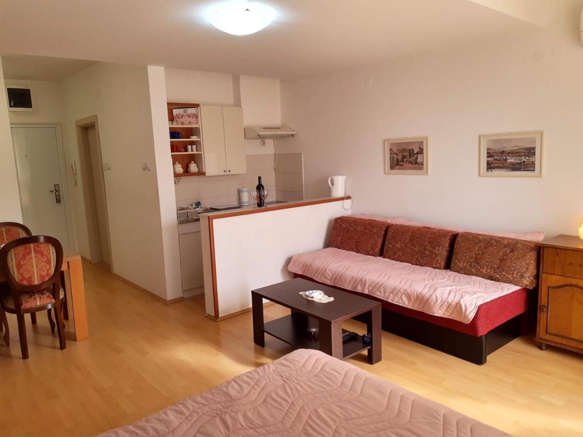 Sky Apartman Soko Banja Exterior photo